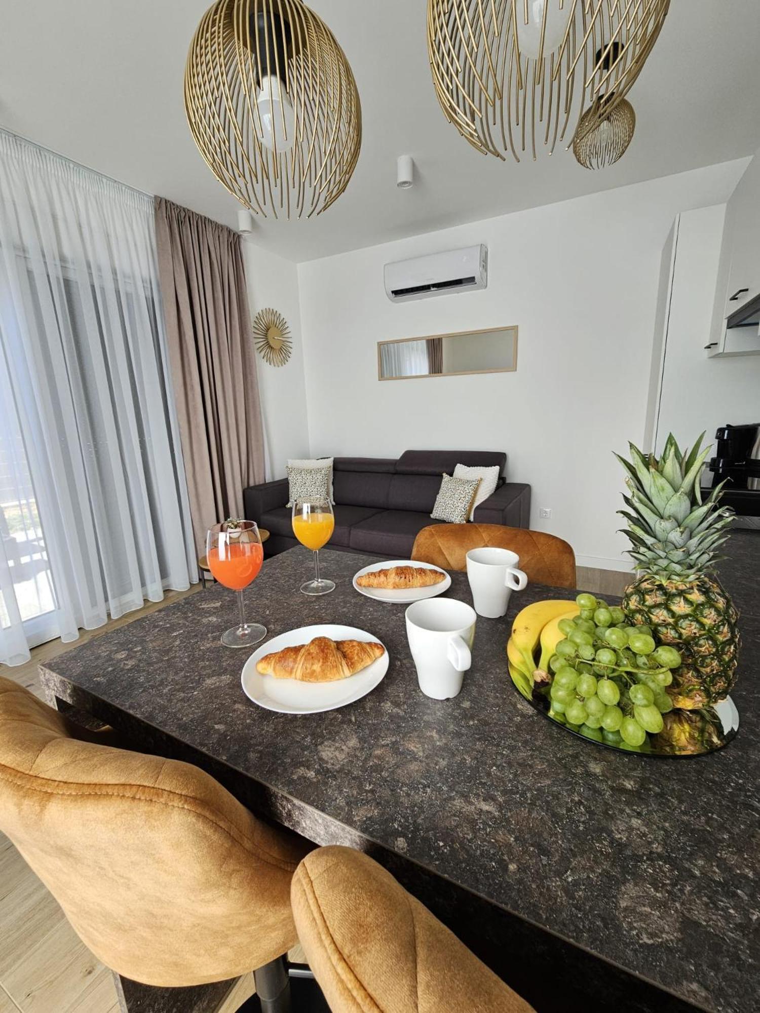 Apartment Dream Kastela Bagian luar foto
